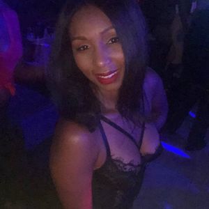 Meet your Posher, Paris